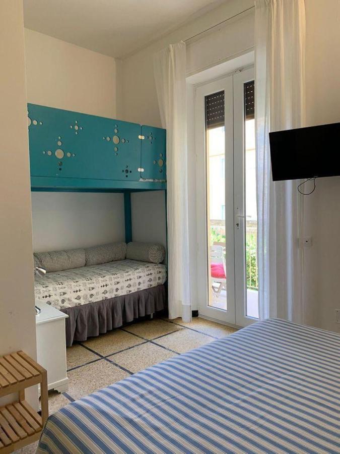 B&B Viale Italia 22 Follonica Dış mekan fotoğraf